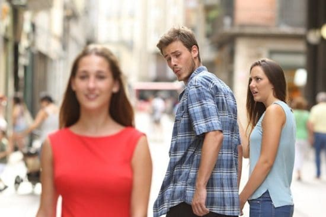 distracted-boyfriend-meme-stockphoto